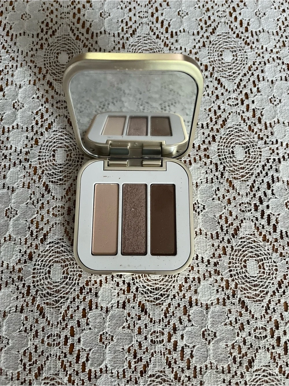 Jane Iredale Pure Pressed Eye Shadow Triple Compact, Driftwood
